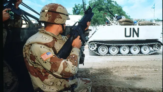 Askeri Mareykan ah iyo Gaariga UK, 1993