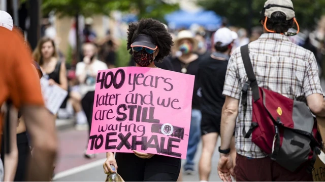 Демонстрация против расизма