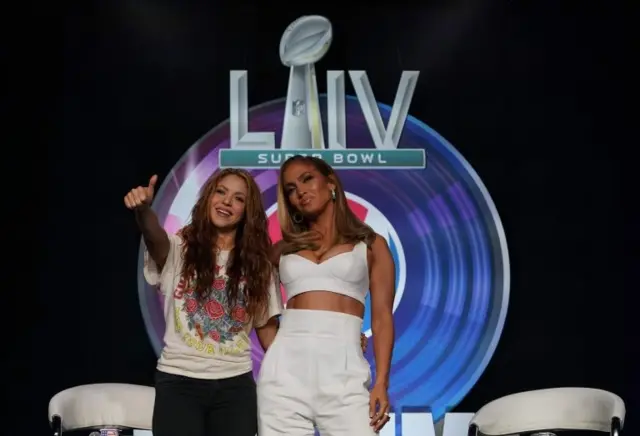 Shakira y Jennifer López
