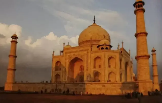 తాజ్ మహల్