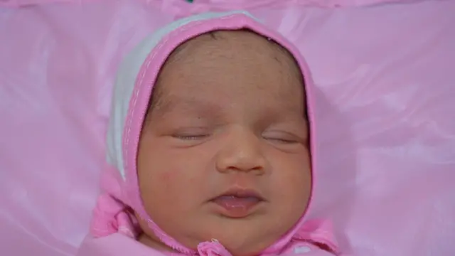 બાળકીની તસવીર