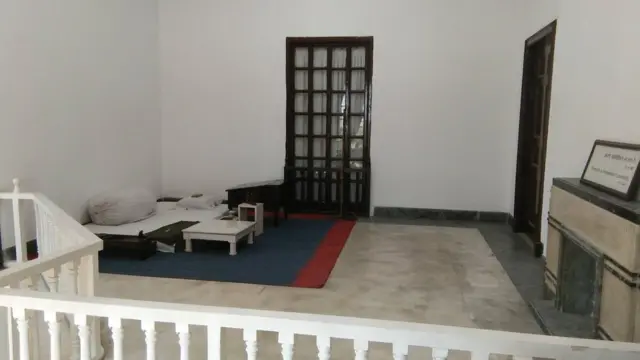 এখানেই সব রাজনৈতিক বৈঠক হত