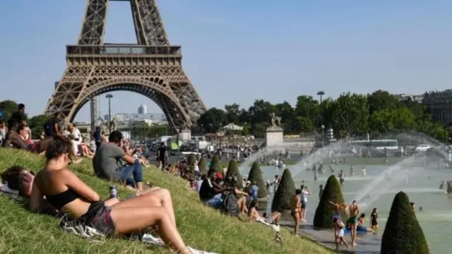 Nhiệt độ nóng kỷ lục tại Paris nhiều khả năng bị phá vào ngày thứ Năm 25/07.