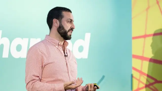 Saul Lopes, responsable du marketing client chez Dixons Carphone