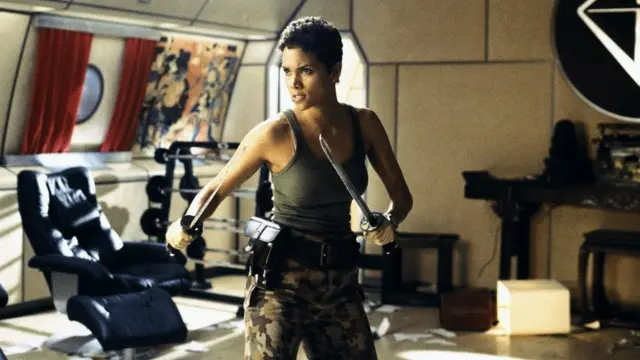 Голлі Беррі