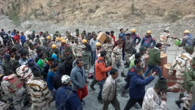 આઈટીબીપી દ્વારા આપવામાં આવેલી માહિતી પ્રમાણે રાહતકામગીરીમાં 250 જવાનો જોતરાયેલા છે.