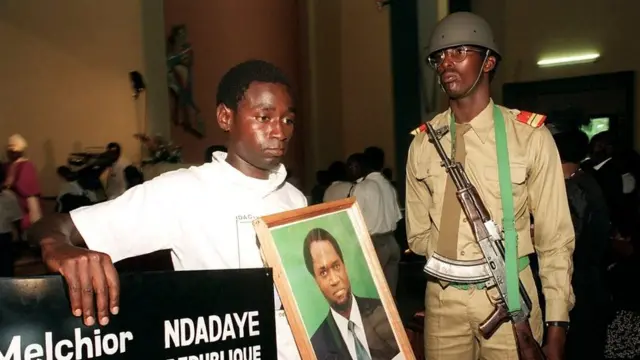 Bamwe bavuga ko Ndadaye yishwe n'intwazangabo ntoya ariko vyateguwe n'abakuru