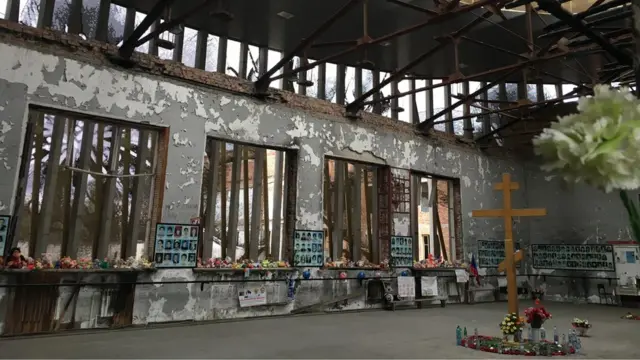 Развалины бесланской школы номер 1.