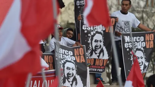 Manifestantes contra Keiko Fujimori