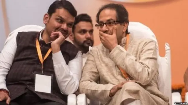 उद्धव ठाकरे आणि देवेंद्र फडणवीस