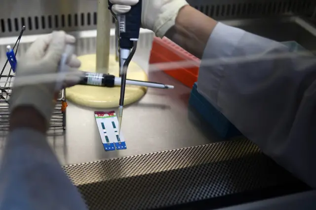 วันเอดส์โลก, โรคเอดส์, เอชไอวี, ยาต้านไวรัส, ผู้ติดเชื้อ