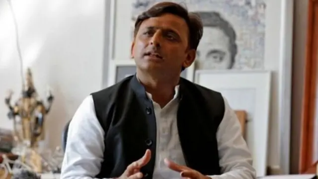 अखिलेश यादव