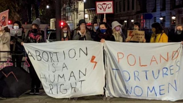 Biểu tình phản đối luật cấm phá thai hà khắc ở Ba Lan hồi tháng 10/2020