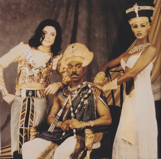 Iimaan waxay ka soo muuqatay muuqaalka heesta Remember the time ee uu qaaday Michael Jackson