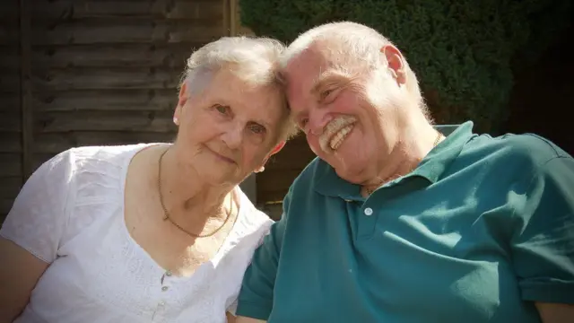 الأم وابنها