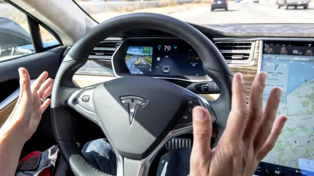 Компания Tesla, которая выпустила свой первый автомобиль в 2008 году, тоже была основана в Кремниевой долине