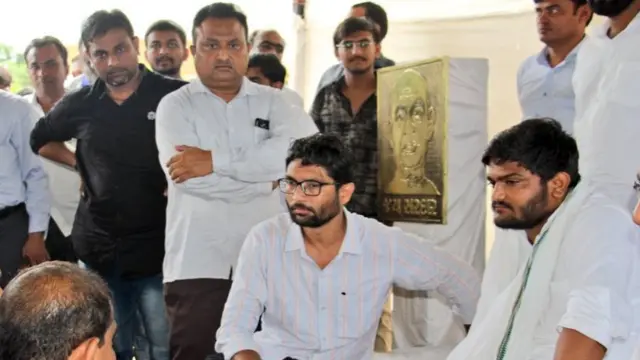 હાર્દિક પટેલ અને જિગ્નેશ મેવાણી