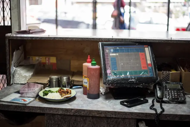 陈师傅来不及吃的午餐