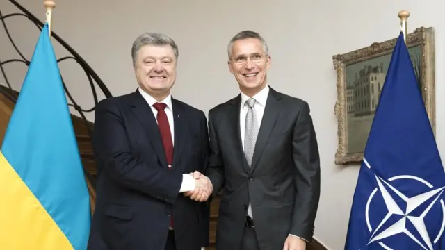 Порошенко-Столтенберг