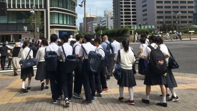 स्कूल में क्यों सुरक्षित नहीं हैं बच्चे?