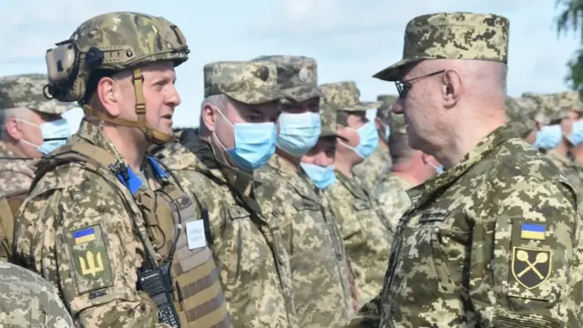 Залужний і Хомчак