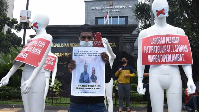 pencemaran nama baik