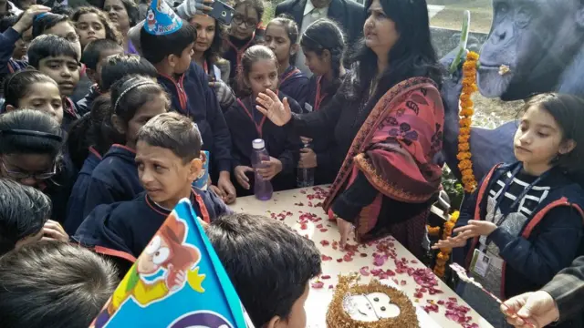 దిల్లీ జూ డైరెక్టర్ రేణు సింగ్