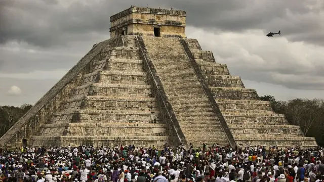 Chichen Itzá durante la celebración del equinoccio de primavera en el estado de Yucatán