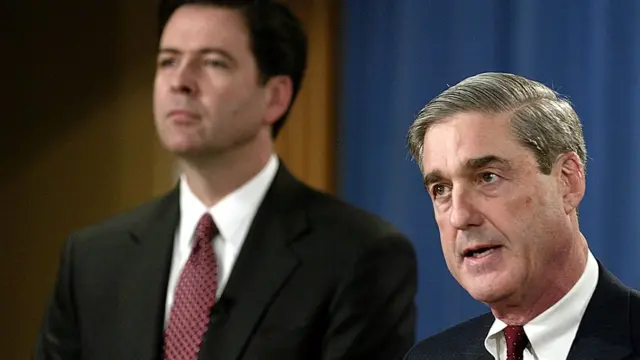 James Comey, el exjefe del FBI despedido por Trump, y Robert Mueller, fiscal especial para la investigación sobre Rusia y la elección en EEUU.