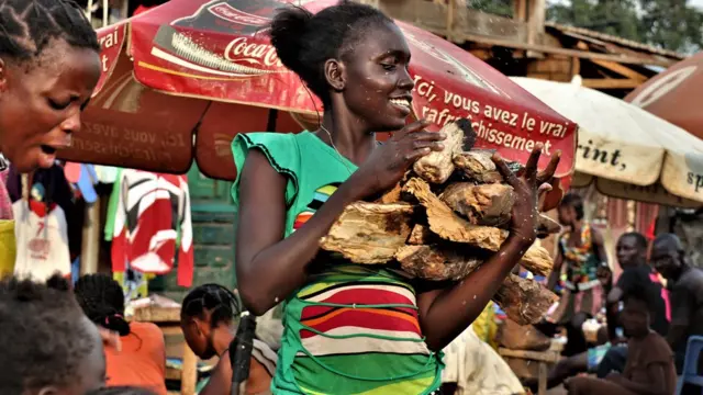 Au marché Gbaragba à Bangui.