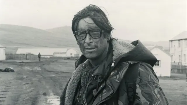 Max Hastings ở đảo Falklands năm 1982