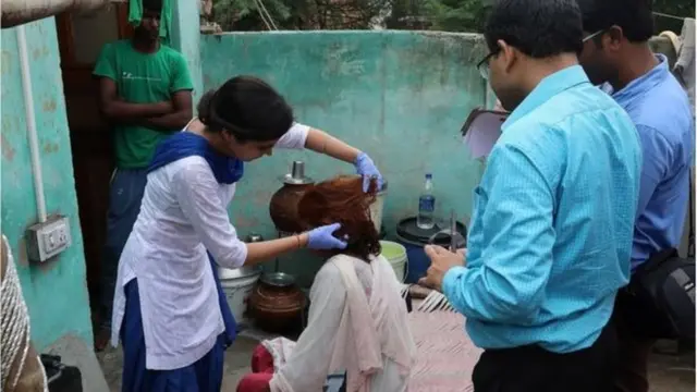 দিল্লিতেও একই ধরনের ঘটনা ঘটেছে