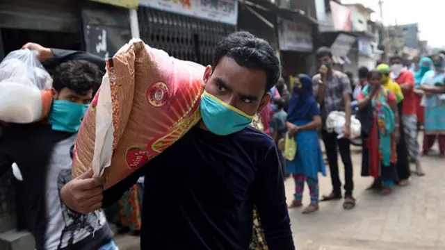 కరోనావైరస్:మార్చి 24 నుంచి లాక్ డౌన్‌లో ఉన్న ధారావి ప్రాంతం