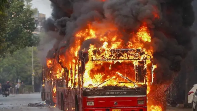 હિંસાની તસવીર