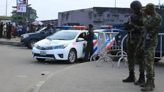 Military, Police take over #RevolutionNow Day 2 venue, protesters dey pipo dem arrest