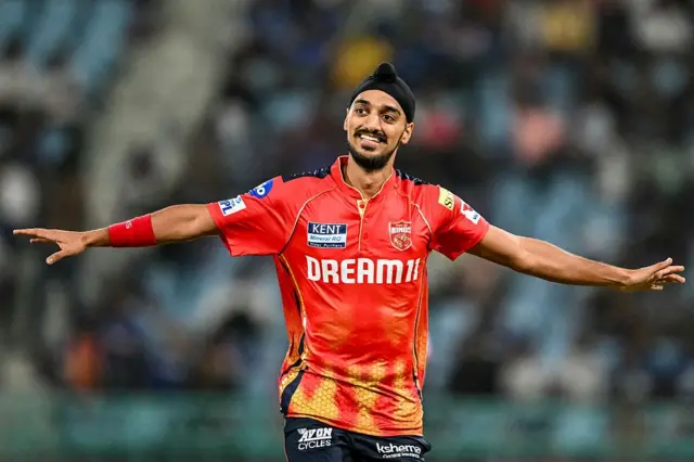 ਪੰਜਾਬ ਕਿੰਗਜ਼ ਦਾ ਖਿਡਾਰੀ ਅਰਸ਼ਦੀਪ ਸਿੰਘ ਮੈਚ ਦੌਰਾਨ