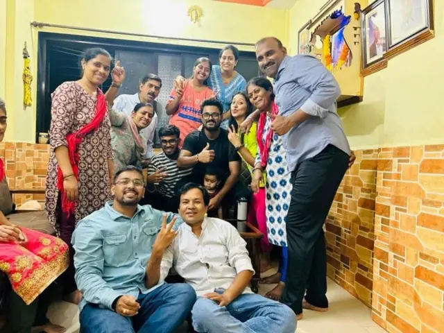 બીબીસી ગુજરાતી ઍર ઇન્ડિયા ઍર હૉસ્ટેસ રોશની સોંઘારે ઇન્સ્ટાગ્રામ