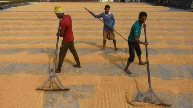 लेबर कोड लागू करण्याची जबाबदारी राज्य सरकारांवर देखील आहे