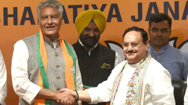 ਜੇਪੀ ਨੱਢਾ ਨਾਲ ਸੁਨੀਲ ਜਾਖੜ