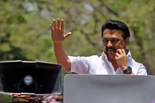 तमिळनाडूचे मुख्यमंत्री एम. के. स्टालिन यांनी या निर्णयाविरोधात फारच आक्रमक भूमिका घेतली आहे.