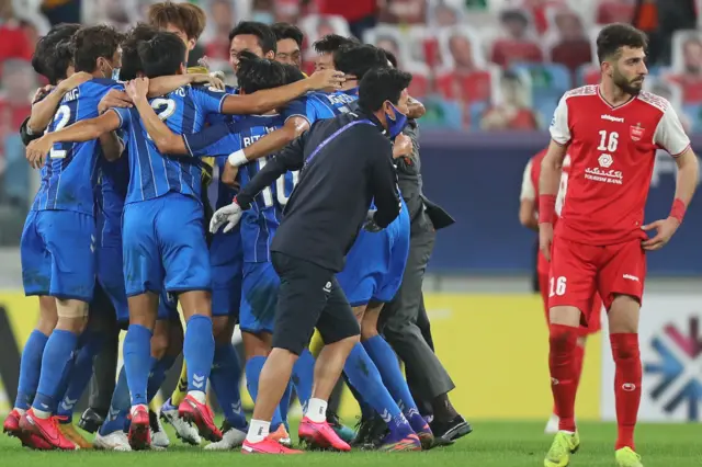 پرسپولیس و اولسان