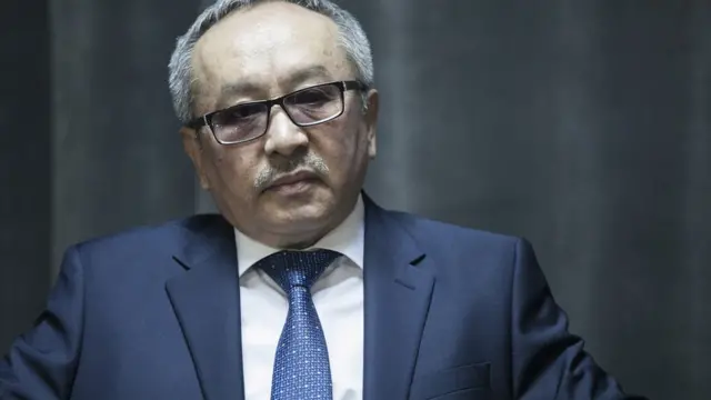 Калык Ибраимов, Философия илимдеринин кандидаты, СССР жазуучулар союзунун мүчөсү, Кыргызстан Ленин комсомолу сыйлыгынын лауреаты