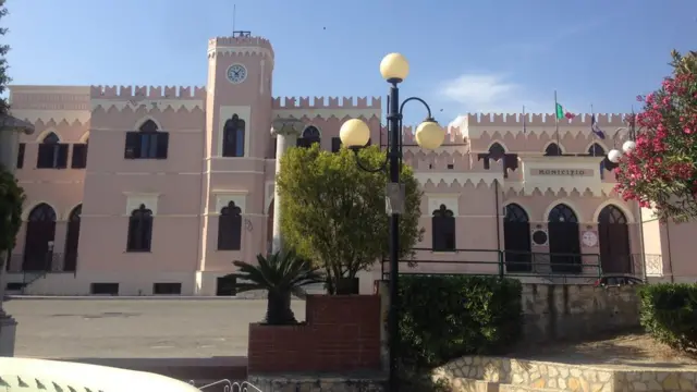 Ayuntamiento de Boya Marina.