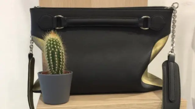 کیکٹس لیدر سے تیار شدہ بیگ۔ مصنوعی چمڑے کے برعکس سے تروتازہ رہتا ہے
