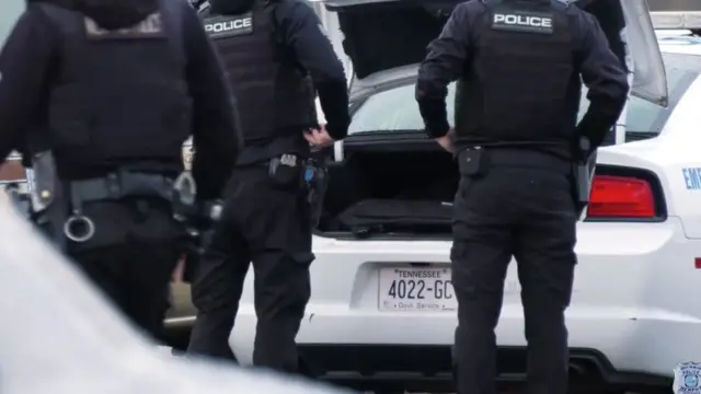 पुलिसकर्मी