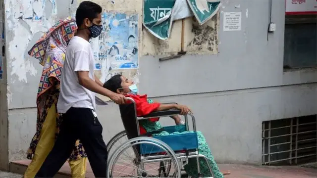 বাংলাদেশে শনাক্ত ও মৃত্যু বেড়েই চলেছে