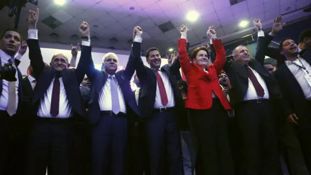 Milliyetçi Hareket Partisi'nde (MHP) muhaliflerin 19 Haziran 2016'da düzenlediği ve sonradan iptal edilen olağanüstü genel kurul