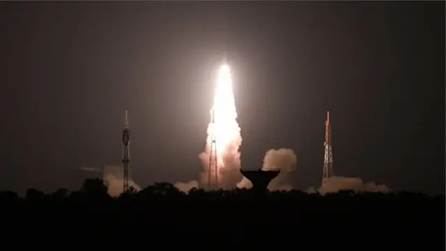 செயற்கைக்கோள் ஏவுதல்