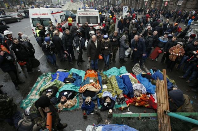тела убитых на Майдане 20 февраля 2014