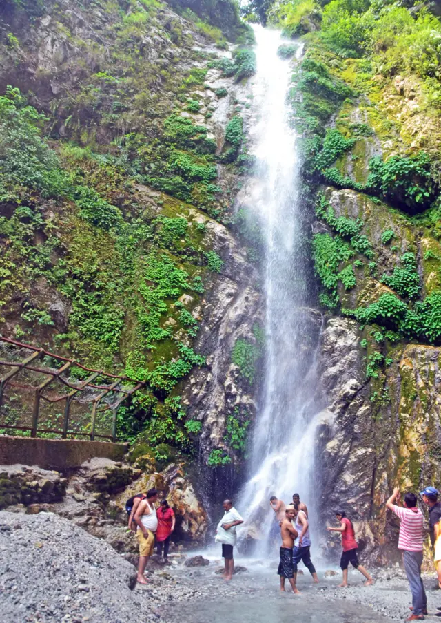 नमस्ते झरना